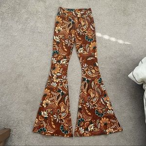bell bottom pants